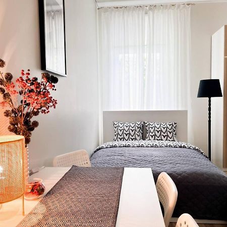 Bright Spacious Apartment In Riga With Free Parking Exteriér fotografie