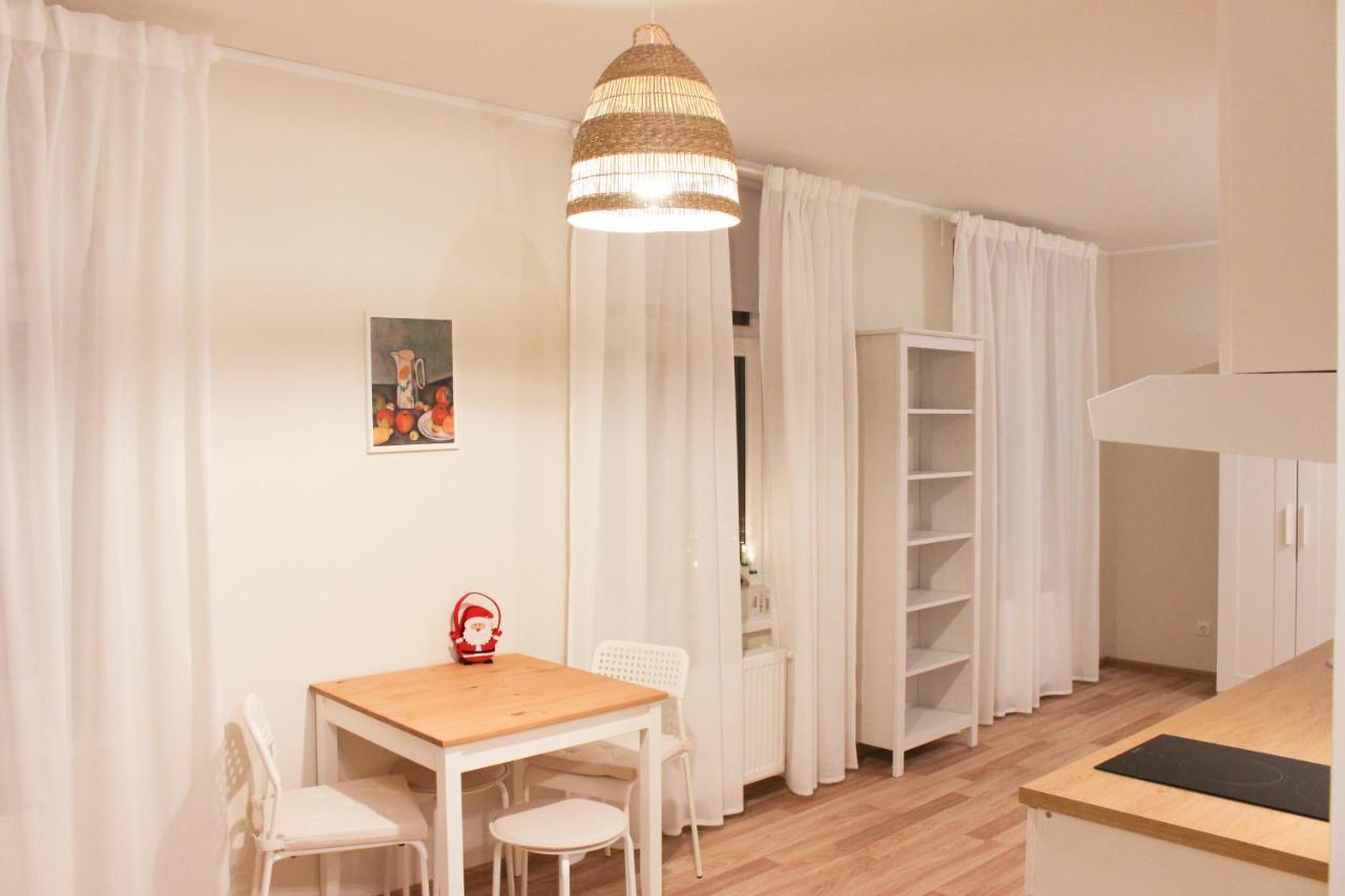 Bright Spacious Apartment In Riga With Free Parking Exteriér fotografie