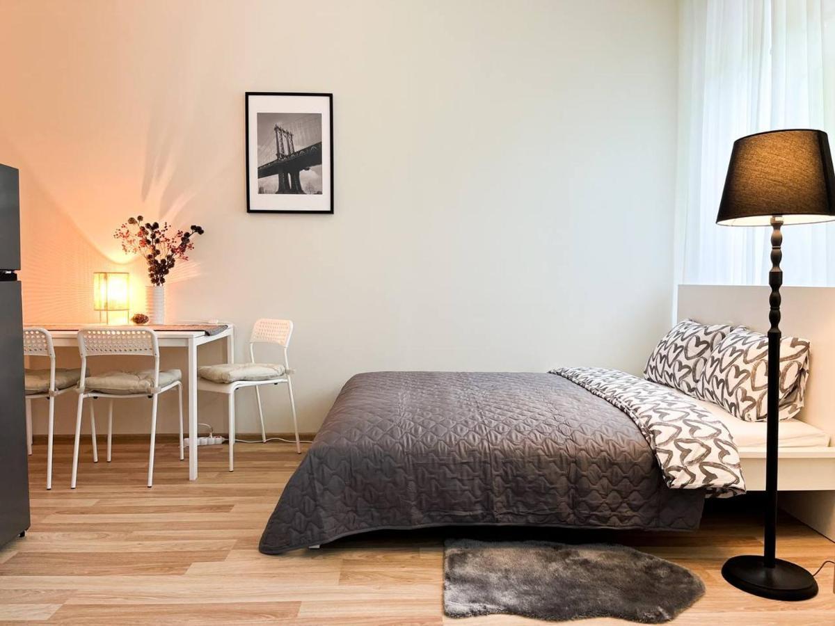 Bright Spacious Apartment In Riga With Free Parking Exteriér fotografie